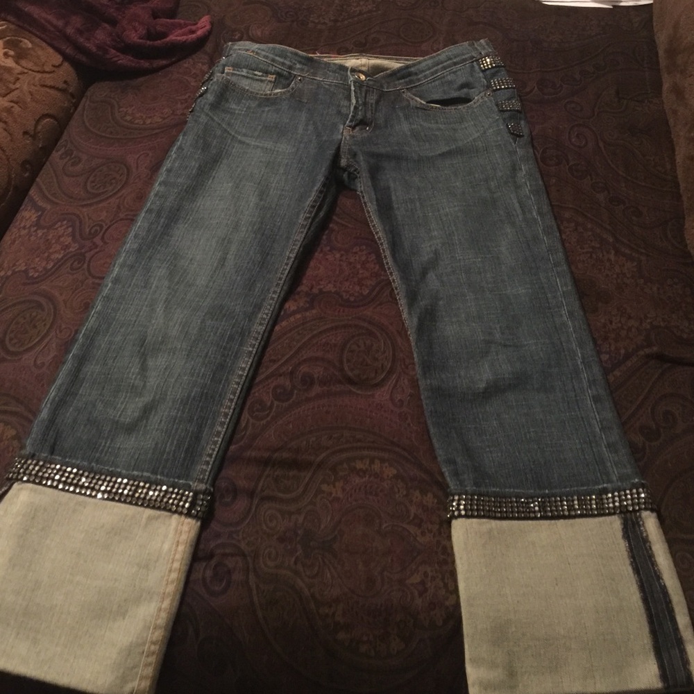 Express Stylish Blue Cropped Jeans with Embellishments